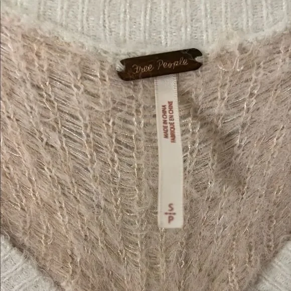 Free People Chic Argyle Tan White V-Neck Sweater - Picture 5 of 10